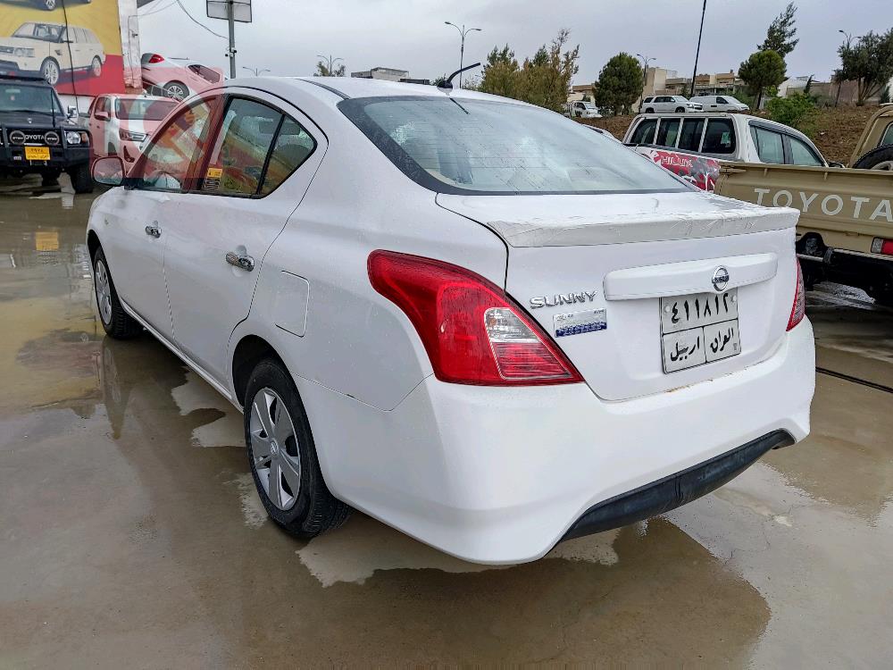 Nissan Sunny